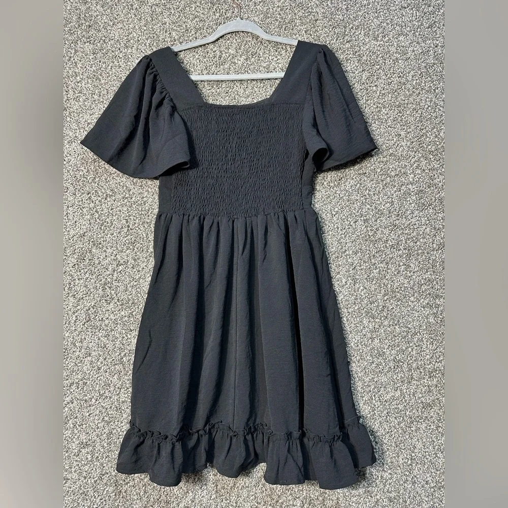 NWOT Square Neck Flutter Sleeve Cottagecore Smocked Dress Size Small - Picture 5 of 6